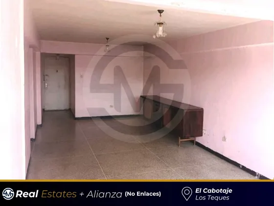 Sm Ext Venta: Apartamento En Piso 13  Los Teques | Cabotaje | Zona Céntrica | 90 M² | 3 Habitaciones | 2 Baños | 1 Puesto De Estacionamiento 