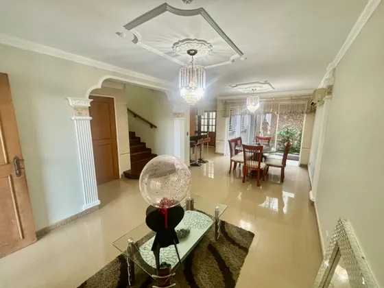 Venta Hermosa Casa De Dos Pisos En Porcelanato Y Del Porche En Travertino En La Zona De La Ribereña, Cabudare ^^ Mehilyn Perez ^^ 