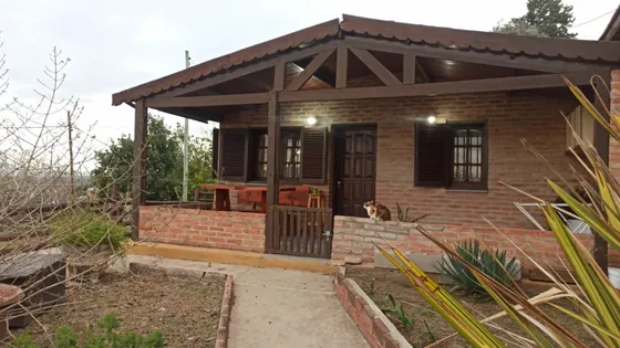Alquilo Anual En Carlos Paz, Cabaña En Complejo De 4 Unidades