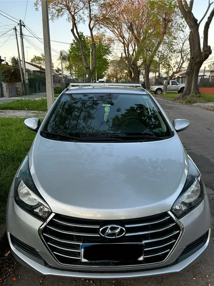 Hyundai Hb20s 1.6 Comfort Plus 4p