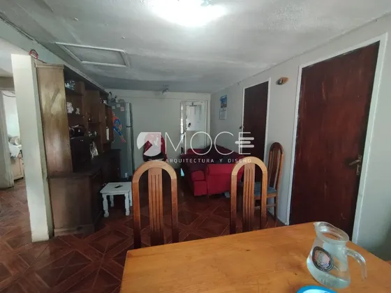 Casa Pareada Ampliada Y No Regularizada En La Florida
