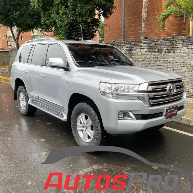 Toyota Land Cruiser Vxr