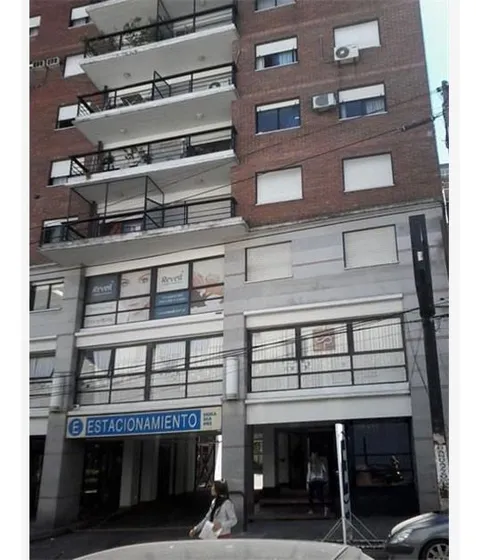 Departamento Piso  En Venta En Morón, G.b.a. Zona Oeste, Argentina