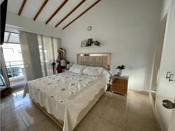 Hermosa Casa En Venta , Sector Av 19 Norte
