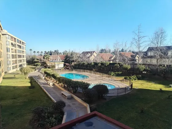 Recién Remodelado Hermoso Y Amplio Departamento