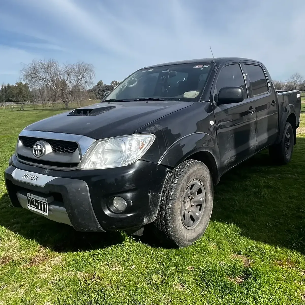 Toyota Hilux Pick-Up 3.0 I Sr Cab Doble 4x2 Doble Airbag