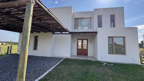 Casa En Venta En El Campo - Fincas Exclusivas Cardales