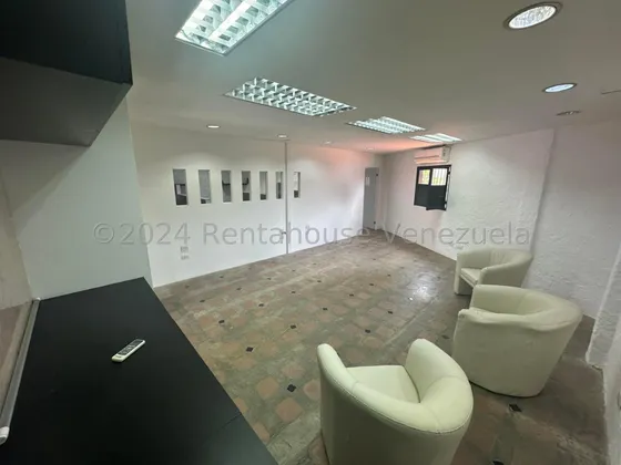 Alquiler De Casa Comercial \  El Hatillo  Mg  4-26765