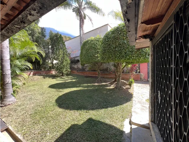 Se Vende Casa En Altamira De 736 Mts 4h/4b/4p (jc)