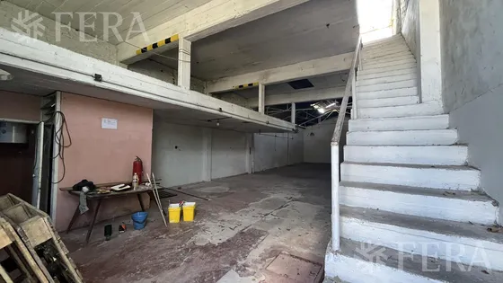 Alquiler De Galpón En Villa Dominico