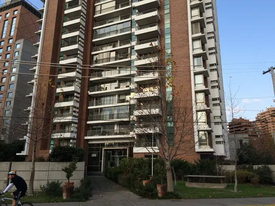 Lindo, Luminoso Dpto Cerca Parque Arauco Y Nueva Las Condes