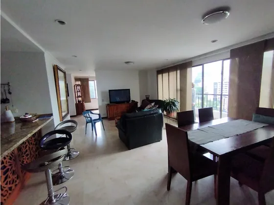 Apartamento Amoblado En Arriendo En El Poblado, La Linde