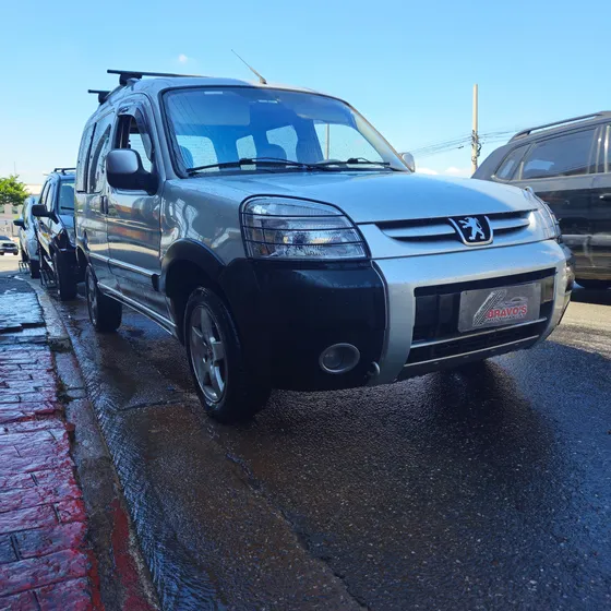 Peugeot Partner 1.6 Escapade 5l Flex 5p