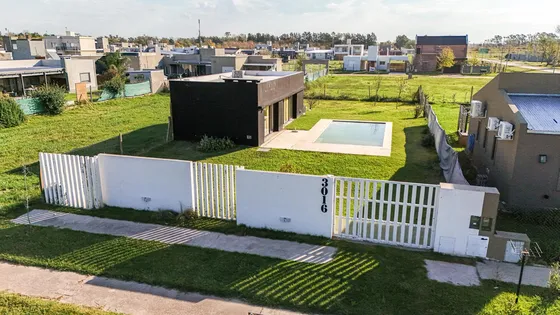 Casa En  Venta 1 Dormitorio, Don Mateo, Funes