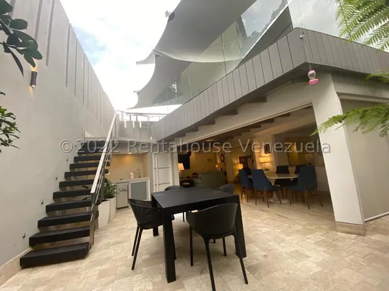 Casa En Venta 23-28358 En Santa Eduvigis 