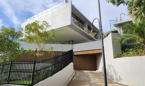 Departamento En Venta 3 Ambientes Punta Chica