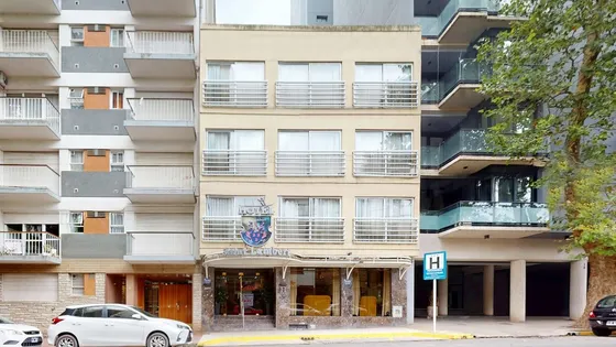 Hotel 3 Estrellas 24 Habitaciones - Zona Falucho Y Alsina