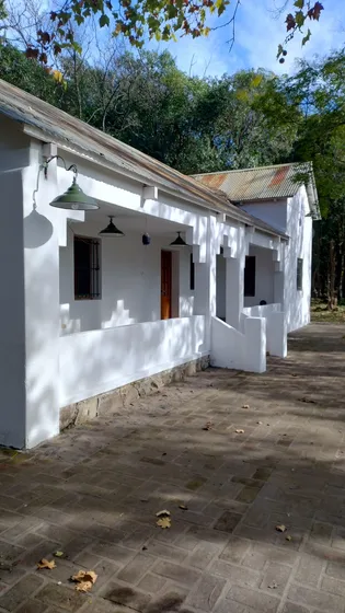 Rio Ceballos Alquilo Lugar Único . Casa 3 Dormitorios