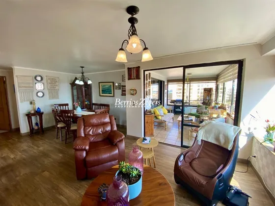 Departamento En Venta De 4 Dorm. En Antofagasta