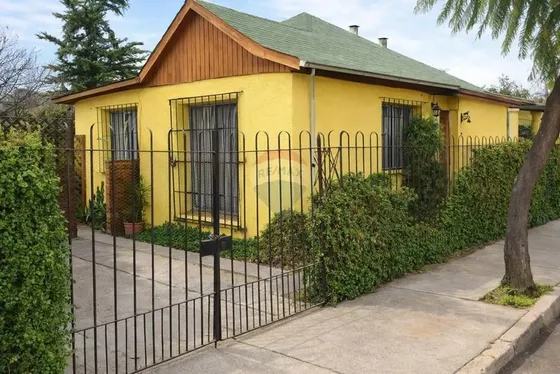 Amplio Terreno De 328 M² Aceptamos Ofertas