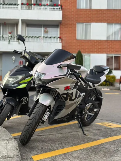 Suzuki Gxr 150