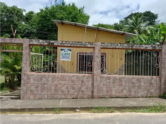 Casa Ubicada En El Brr. La Enriquera Ve21-198le-jfak