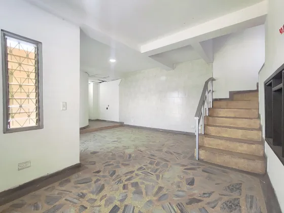 Casa En Venta En El Contento. Cod V25818