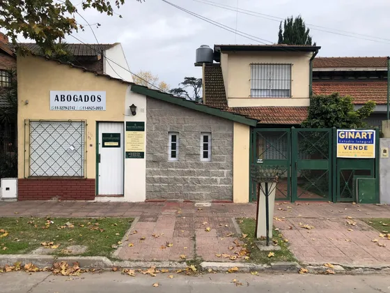 Excelente Inversión! Complejo De 4 Departamentos!