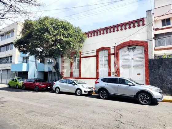 Terreno Con Construcción En Venta En Toluca
