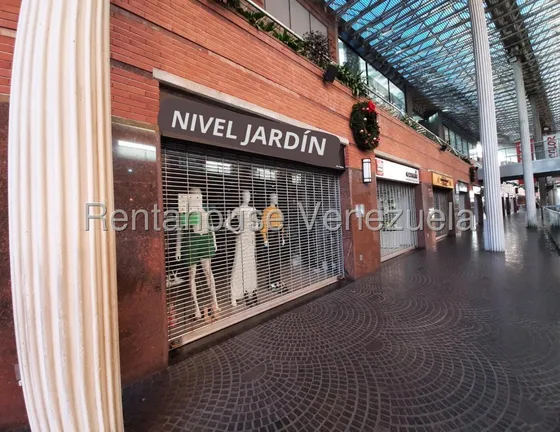 Local Comercial En Venta, La Castellana Mls #25-11664