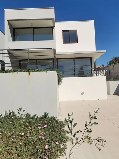 Casa Nueva En Venta 3d+4b+2e Bosques Montemar Concón