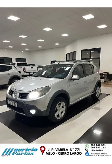 Renault Sandero Stepway 1.6 Privilege Plus 105cv