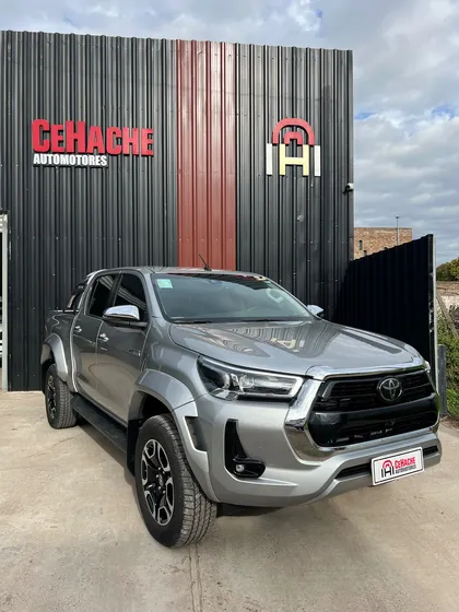Toyota Hilux Pick-up 2.8 Cd Srx 204cv 4x4 At