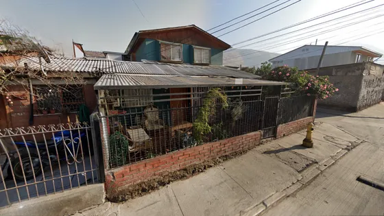 Casa En Venta De 6 Dorm. En Huechuraba