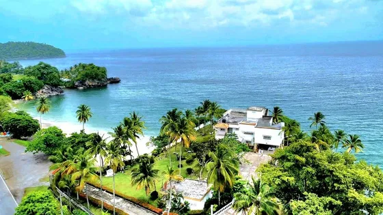 Villa En Playa Vista A Cayo Levantado Y El Espectáculo De Las Ballenas Jorobadas