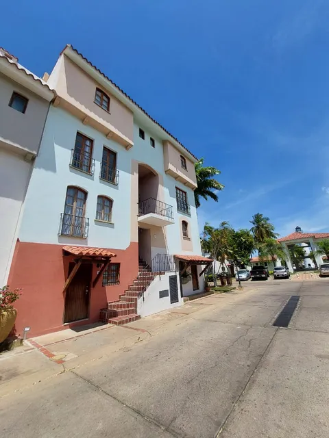 Alquiler Apartosuite (pueblo Viejo -paseo Los Hoteles) Morro