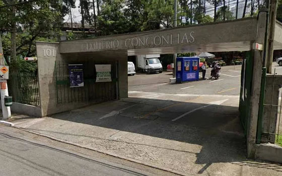 Jazigo Com 6 Gavetas Em Ótima Localização No Cemitério De Congonhas - Sp