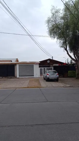 Venta De Casa Con Local Comercial