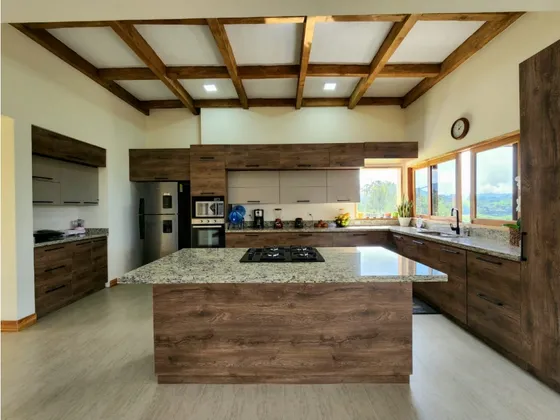 Finca En Venta En San Antonio De Pereira, Unidad Cerrada. 