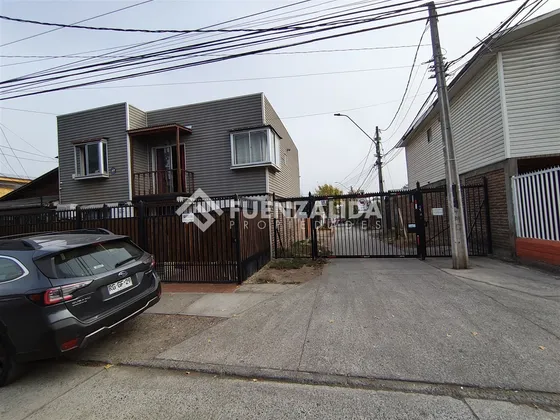 Casa En Venta De 3 Dorm. En Puente Alto, Aep