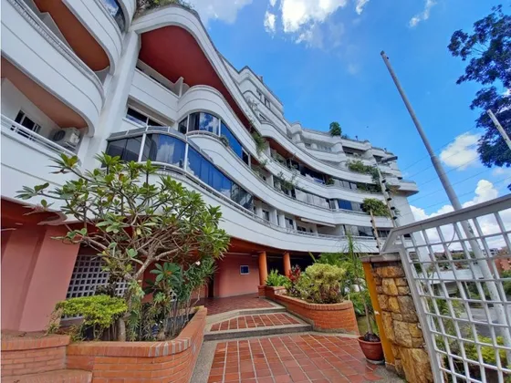 Se Vende Apto 185+110m2 3h/3b/4p Urb. Miranda 6199 
