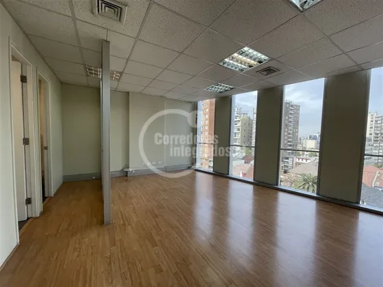 Oficina En Arriendo En Providencia