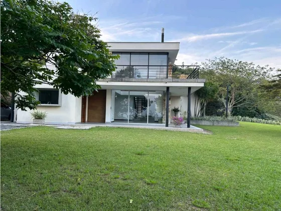 Alquilamos Casa En Condominio Lomas De Dapa