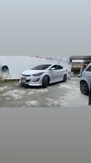 Hyundai Elantra 1.6l