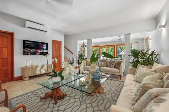 Confortable Casa En Venta En Casa De Campo, La Romana