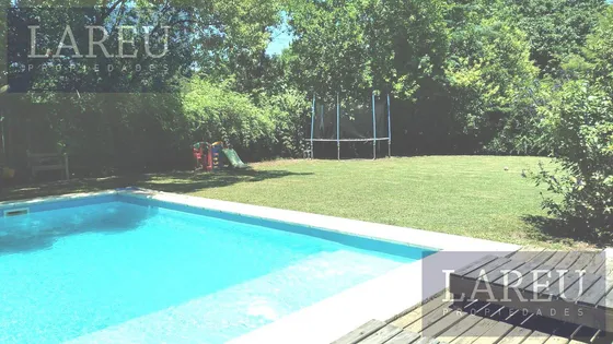Casa En Venta Con Renta, Barrio La Legua