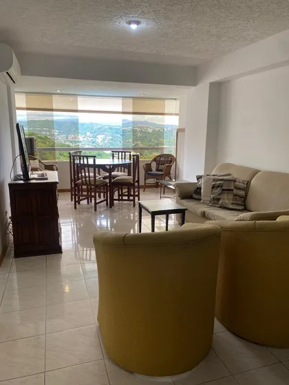 Hermoso Apartamento En Alquiler En Los Samanes