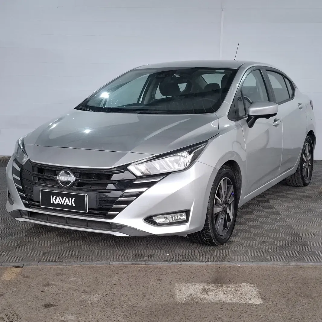 Nissan Versa 1.6 ADVANCE CVT