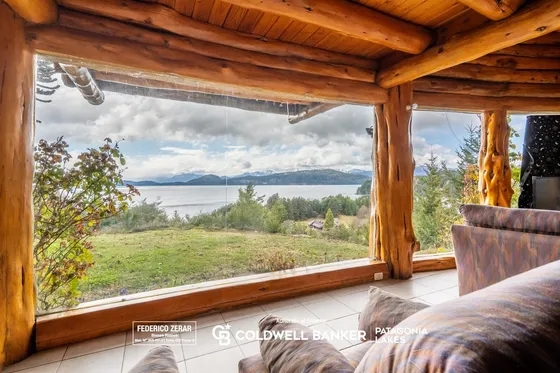 Venta Exclusiva Casa De  5 Dormitorios, 4 Baños En Barrio Del Golf, Llao Llao, Bariloche
