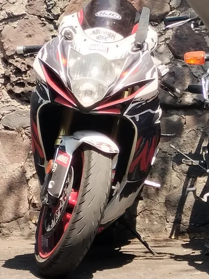 Gsxr 750, Todo Pagado, Placas De Queretaro